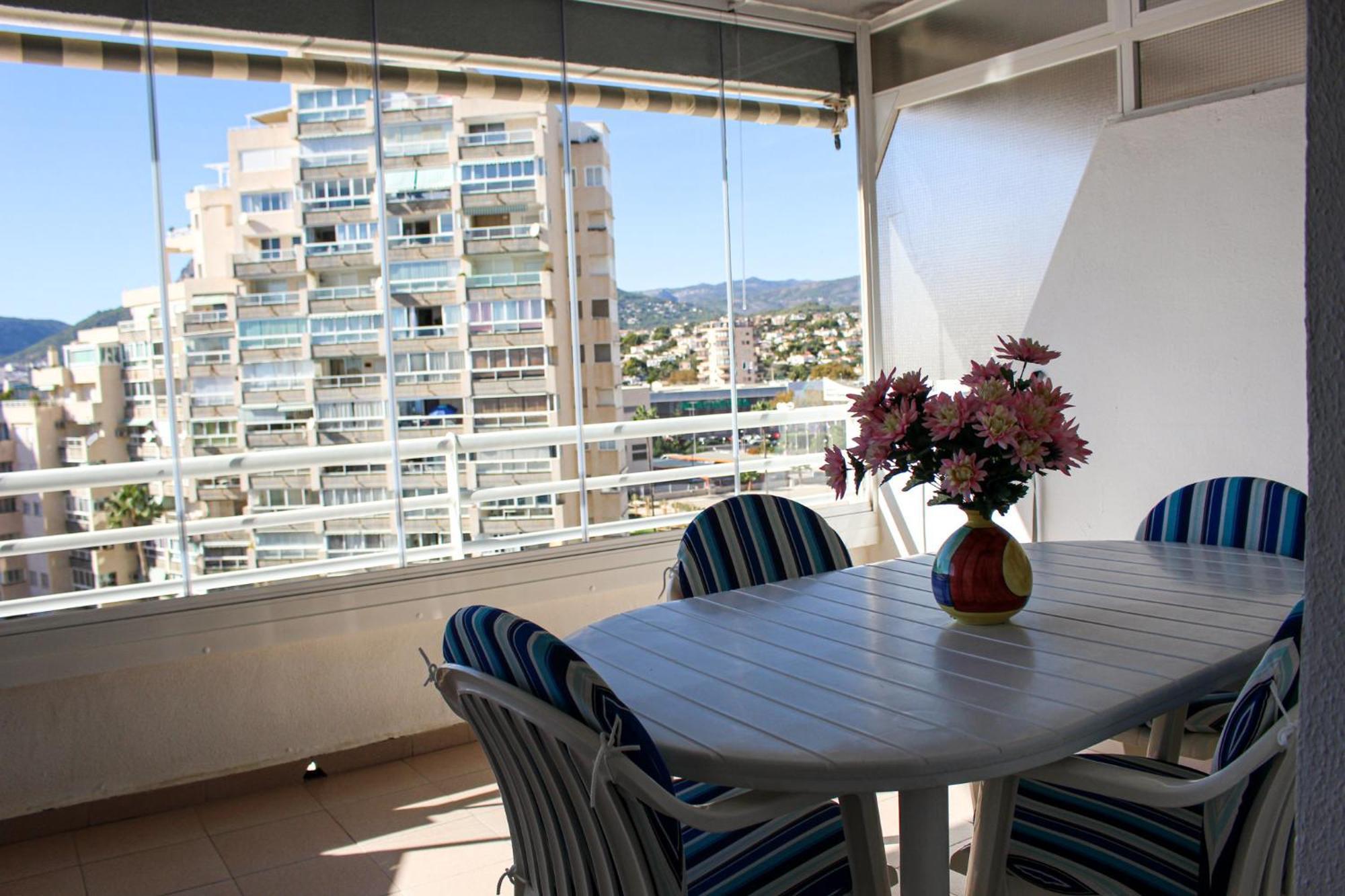 One-Bedroom Apartment Silver