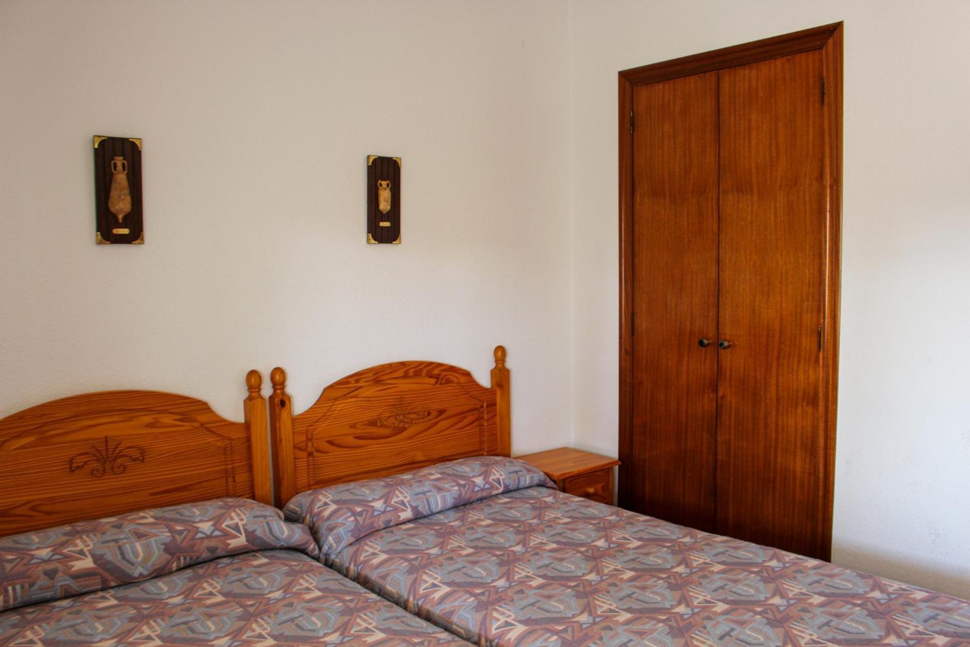 One-Bedroom Apartment without air conditioning