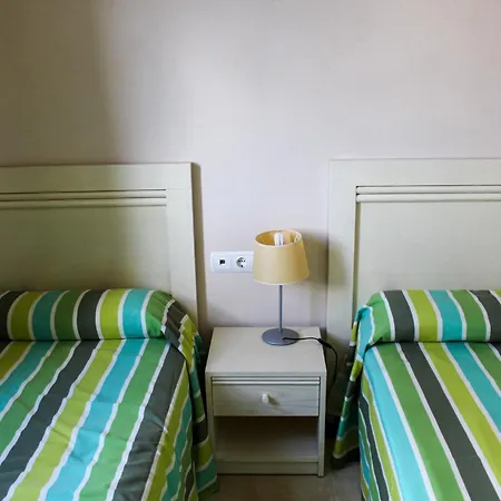 Apartamentos Esmeralda Suites Unitursa-2